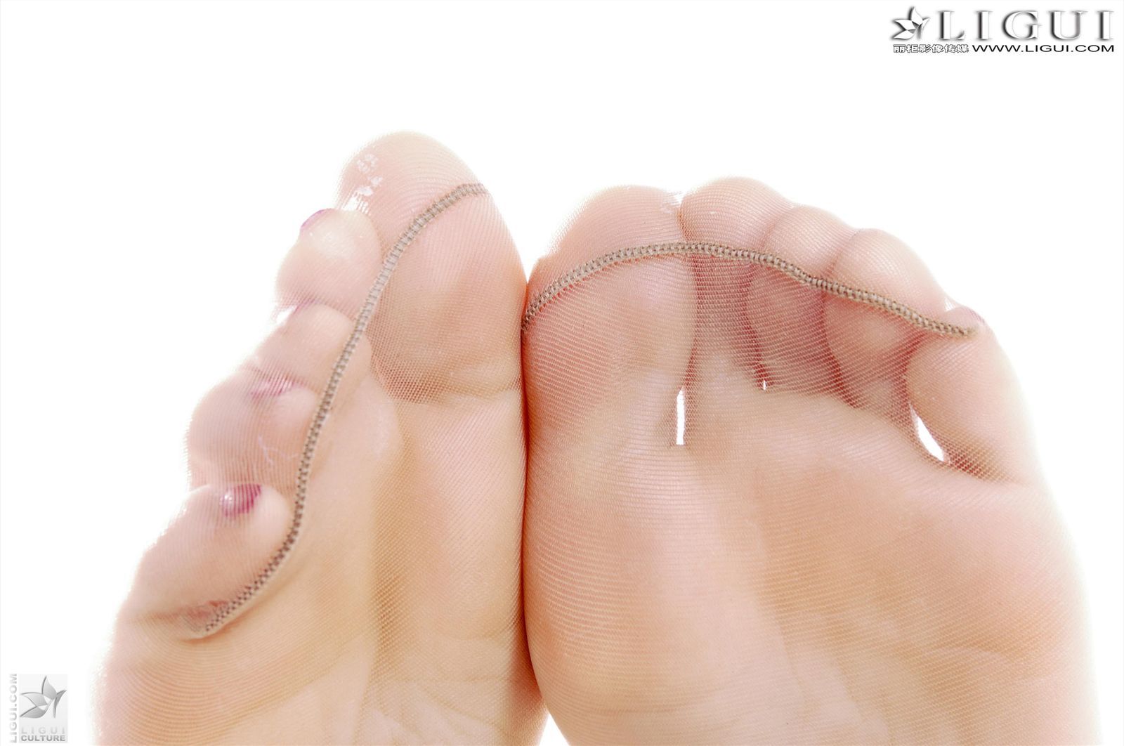 [Ligui丽柜]2012.09.20 Model 雯雯 国产性感美女图片